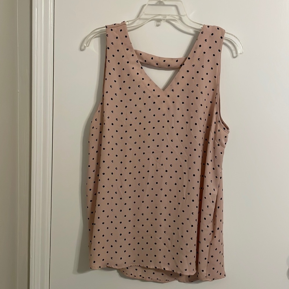 Pretty Maurices sleeveless pink polka dot blouse